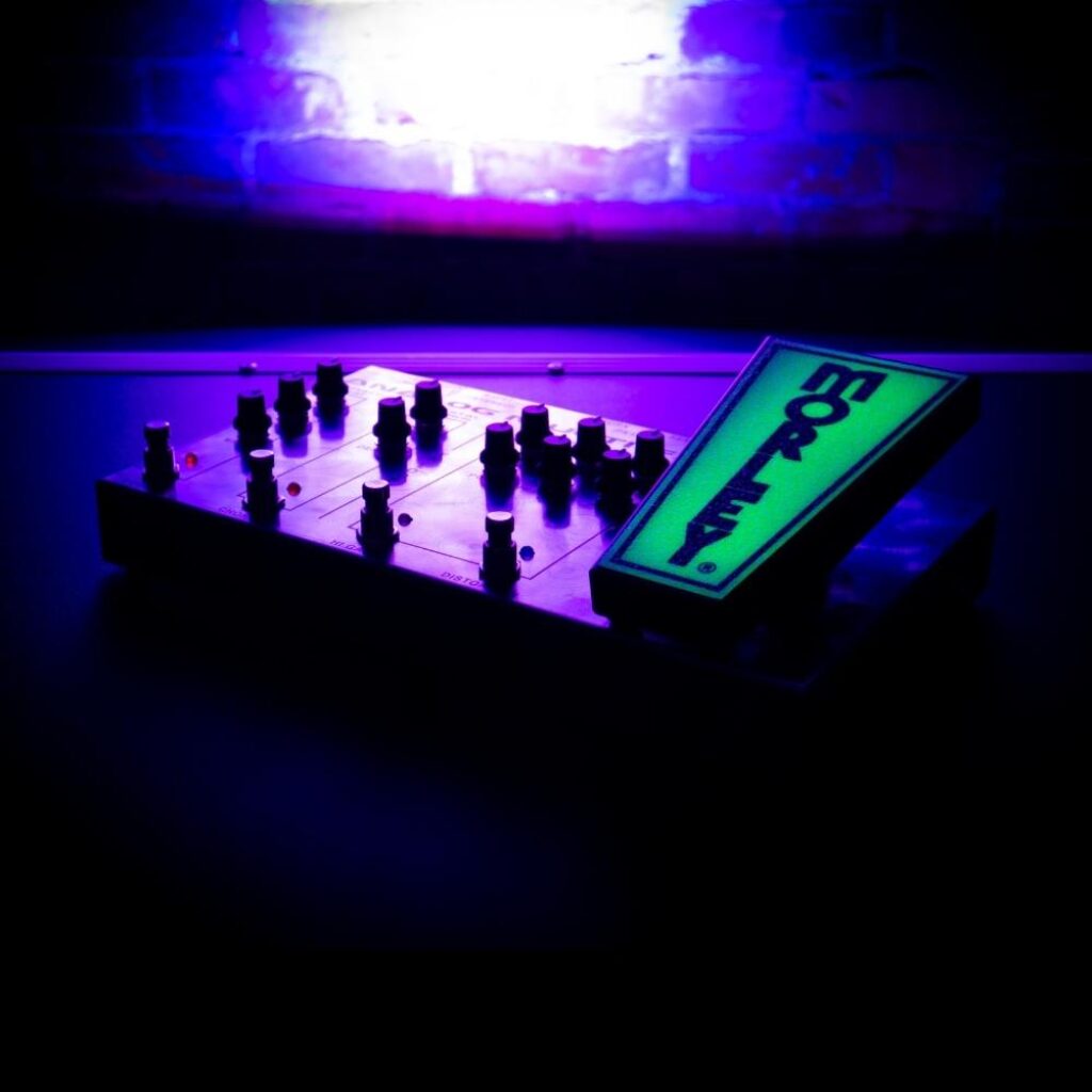 MORLEY Analog Multi FX (AFX1) Analog MultiEffects Pedal AWAVE