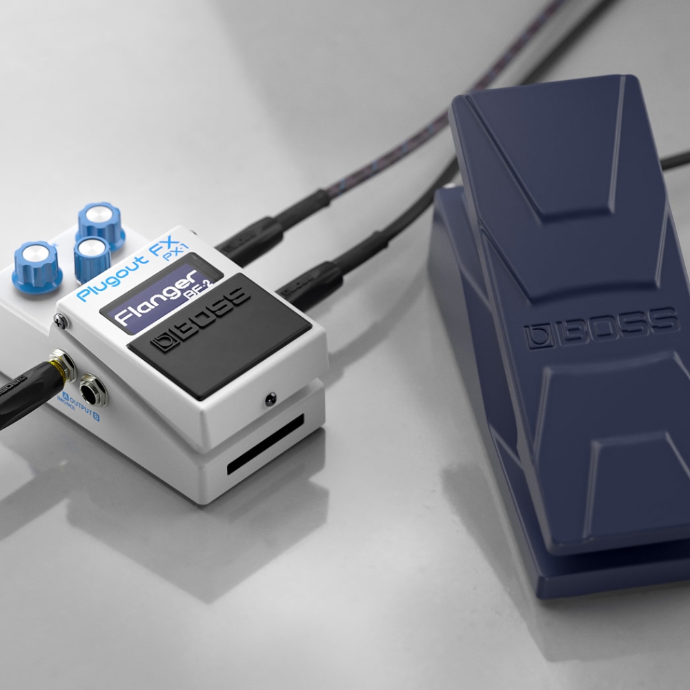 BOSS_PX-1_Plugout_FX_-_Compact_Guitar_Effects_Pedal_11