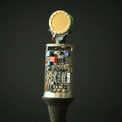 KERWAX_K-24F_-_Large_Diaphragm_FET_Condenser_Microphone_3