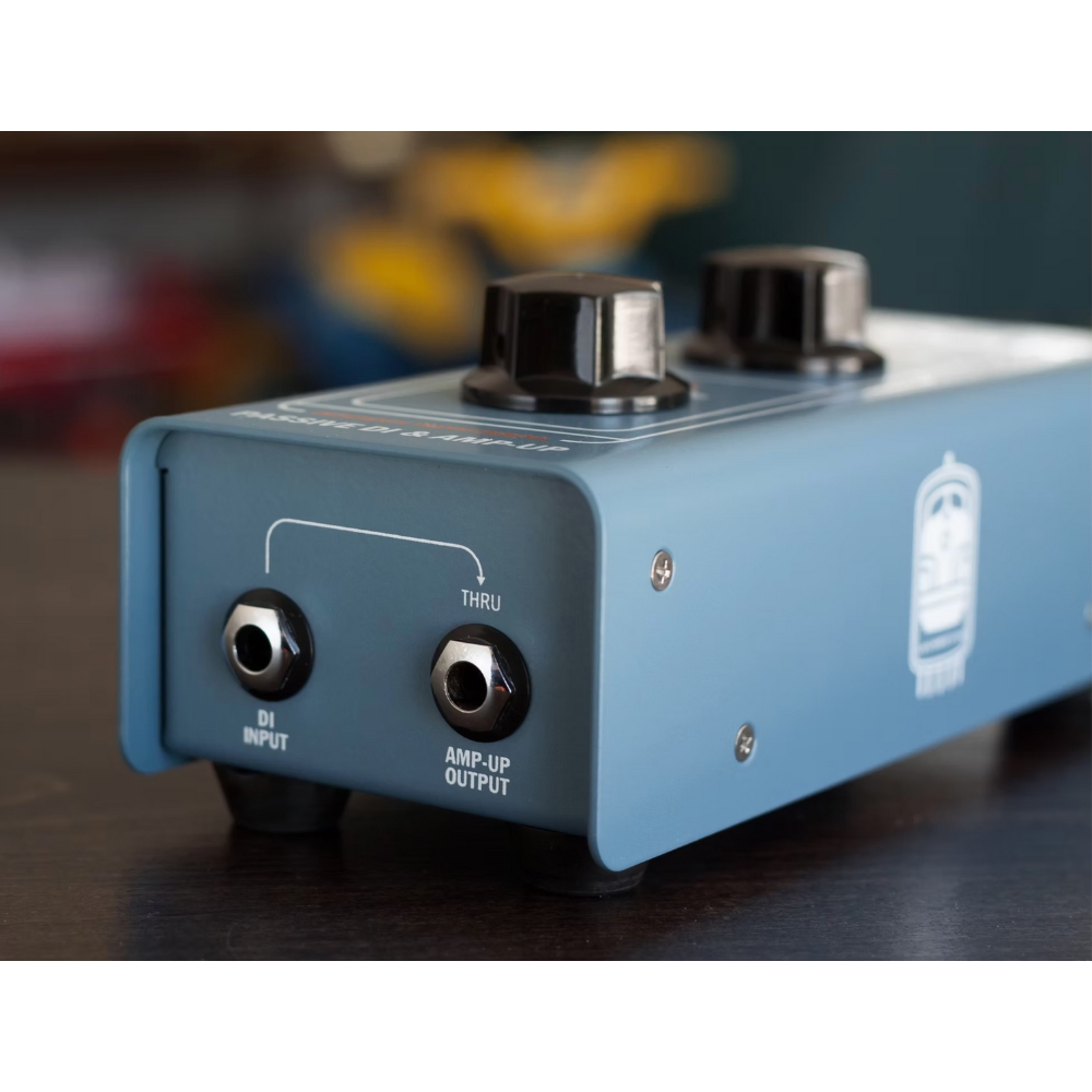 Locomotive_Audio_ZCAR_-_Passive_DI_Box_and_Amp-Up_9