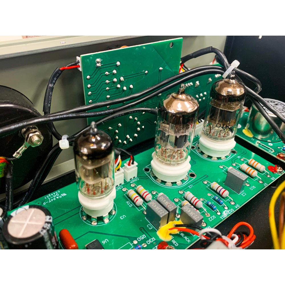 Heritage_Audio_LANG_Electronics_SILVERR_47®_-_All_Tube_Dual_Mic_Preamp_6