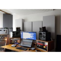Neumann_KH_310_A_(L_G_+_R_G)_CCC_-_Three-Way_Nearfield_Monitors_PAIR_-_5_Lifestyle_-_In_The_Studio
