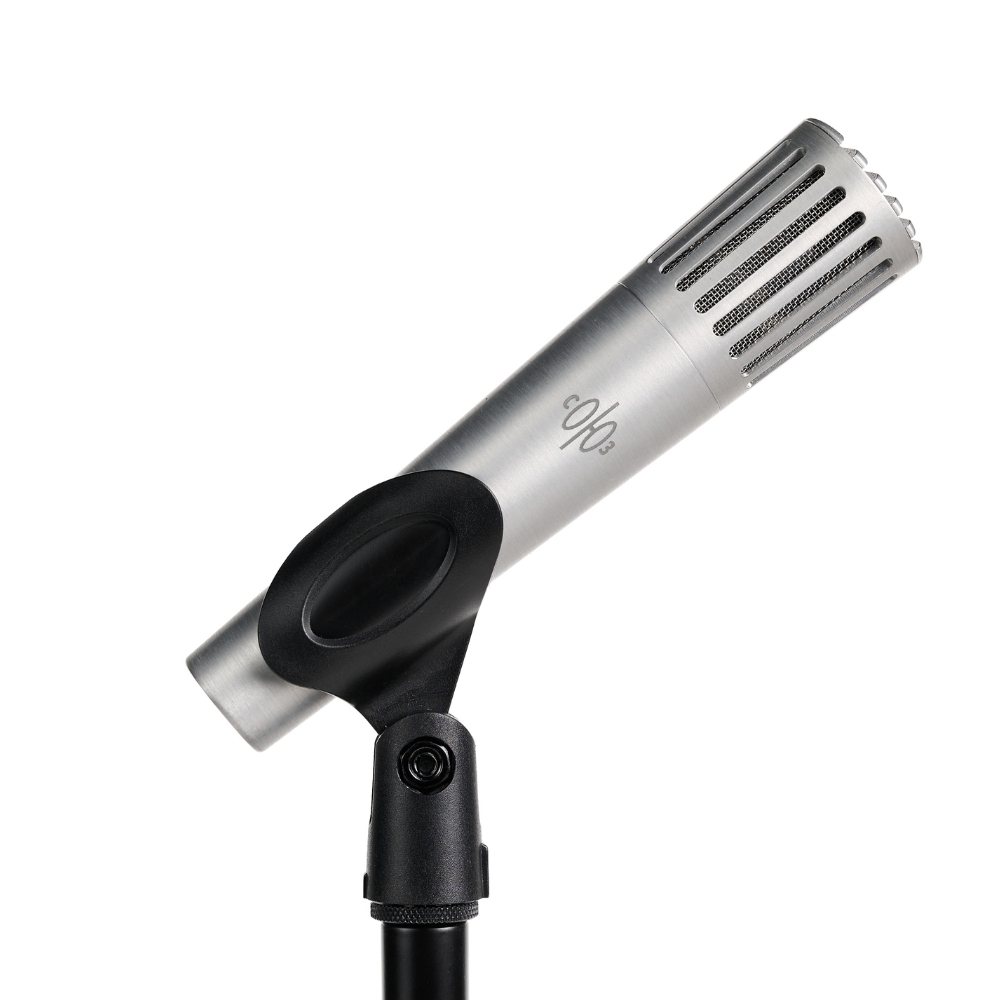 Soyuz_V1_Dynamic_-_Condenser-Like_Dynamic_Microphone_-_Silver_-_4_-_Mic_on_Clip_Side