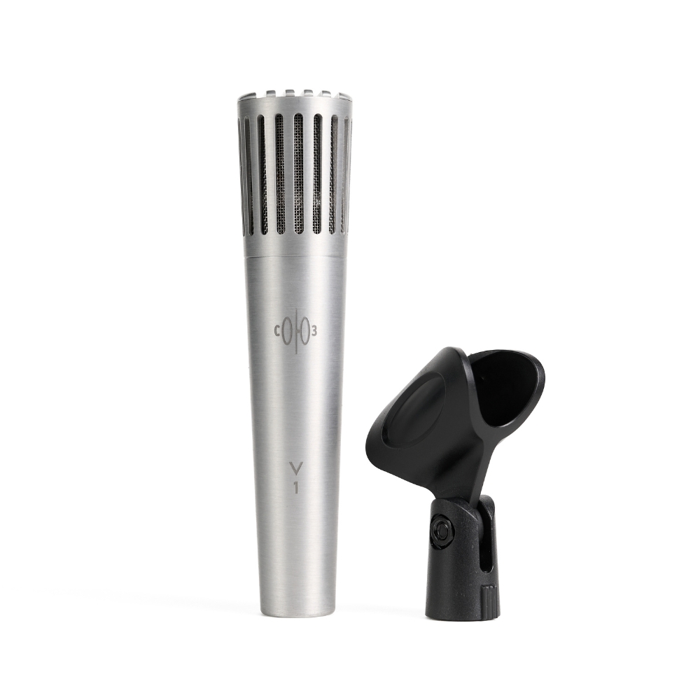 Soyuz_V1_Dynamic_-_Condenser-Like_Dynamic_Microphone_-_Silver_-_5_-_Mic_and_Clip