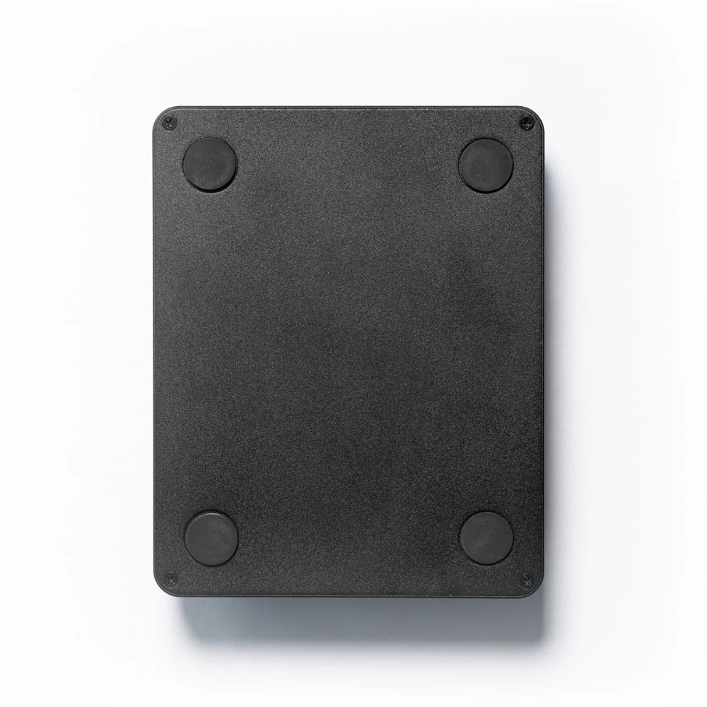 OXI_Instruments_OXI_E16_-_Portable_Rotary_MIDI_Controller_-_6_Bottom