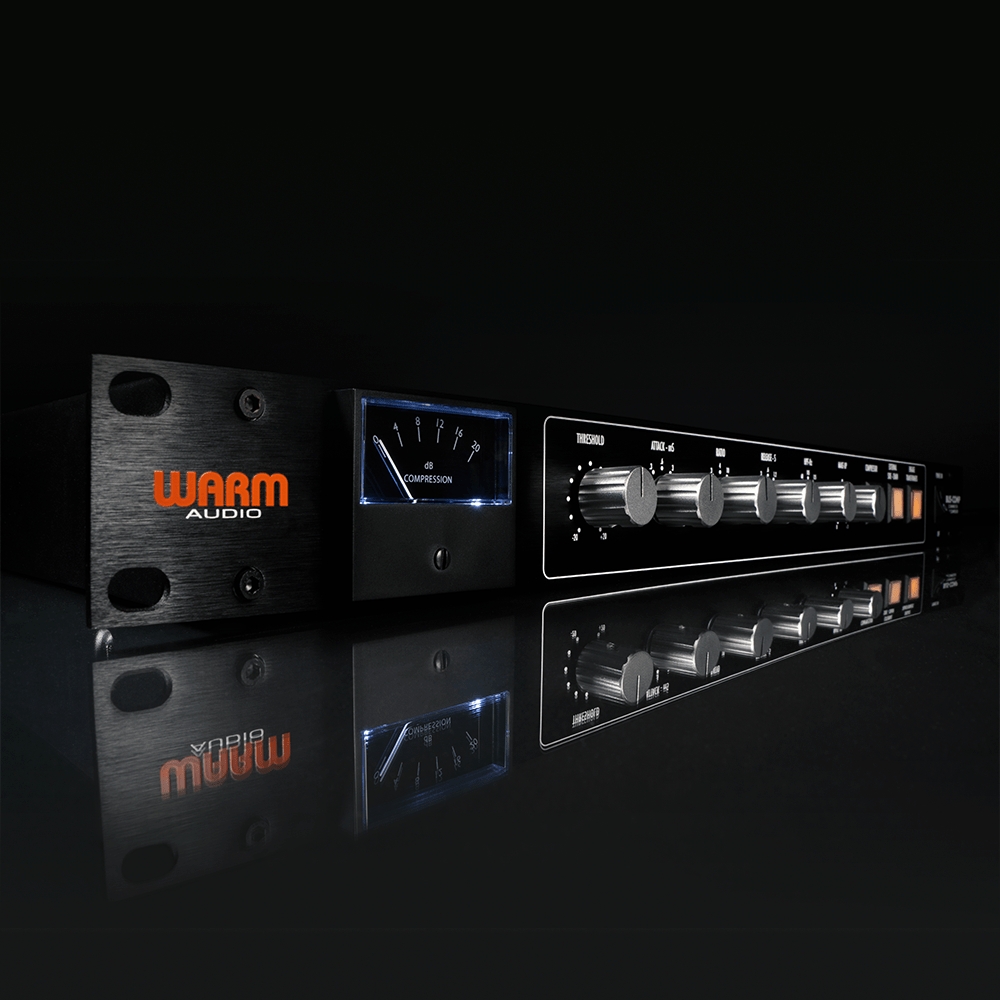 Warm_Audio_BUS-COMP_-_VCA_Console-Style_Bus_Compressor_-_4_Hero