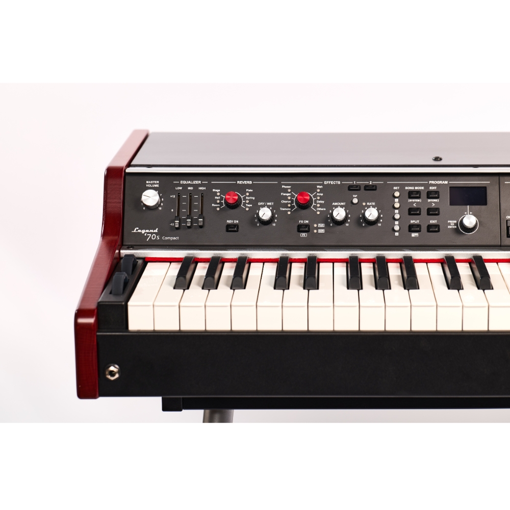 Viscount_Legend_70s_MK2_Compact_Keyboard_73_-_Modular_Stage_Piano_with_73-Note_Keyboard_and_Electronic_Piano_Module_-_3_Front_Left_Side_Controls_Close-Up