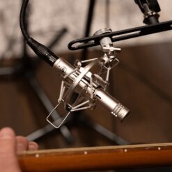 Warm_Audio_WA84_-_Small_Diaphragm_Condenser_Microphone_Nickel_-_5_Lifestyle_Guitar