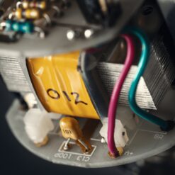 Warm_Audio_WA47F_-_Large-Diaphragm_FET_Transformer-Balanced_Studio_Condenser_Microphone_-_6_Internals_Transformers_etc_2