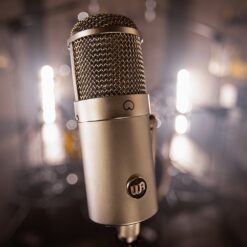 Warm_Audio_WA47F_-_Large-Diaphragm_FET_Transformer-Balanced_Studio_Condenser_Microphone_-_10_Lifestyle_4_Mic_Beauty_Shot