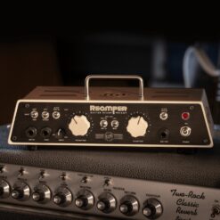 Warm_Audio_Reamper_-_All-Analog_Guitar_Reamp_and_Studio_Signal_Conversion_Device_with_Independent_Preamp_-_3_Lifestyle_1_Front