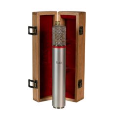 FLEA_SM_204-23_-_Handcrafted_Multi-Pattern_Tube_Condenser_Microphone_-_9_Front_with_Upright_Open_Wooden_Box